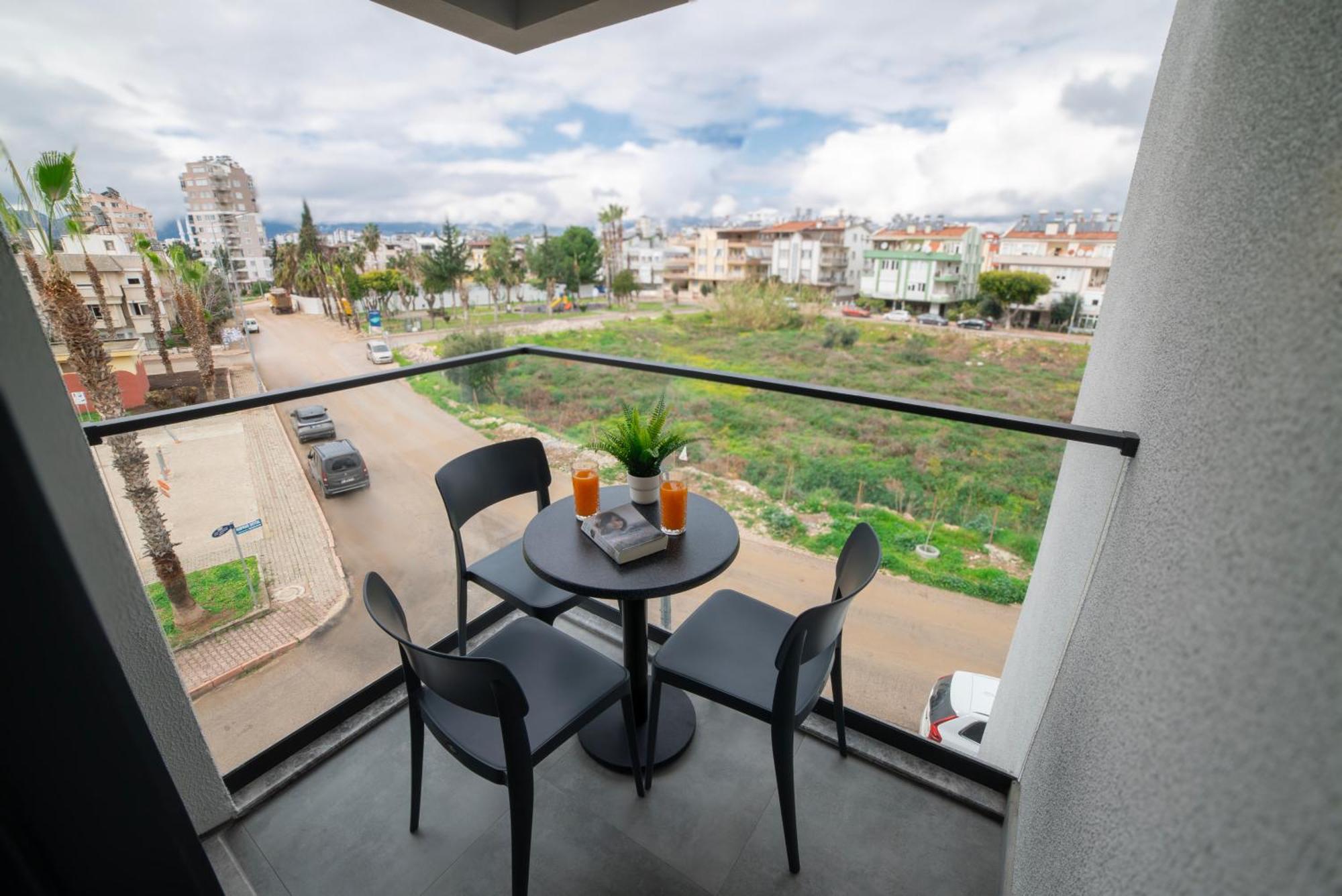 Stile Suite Marine Hotel Antalya Buitenkant foto