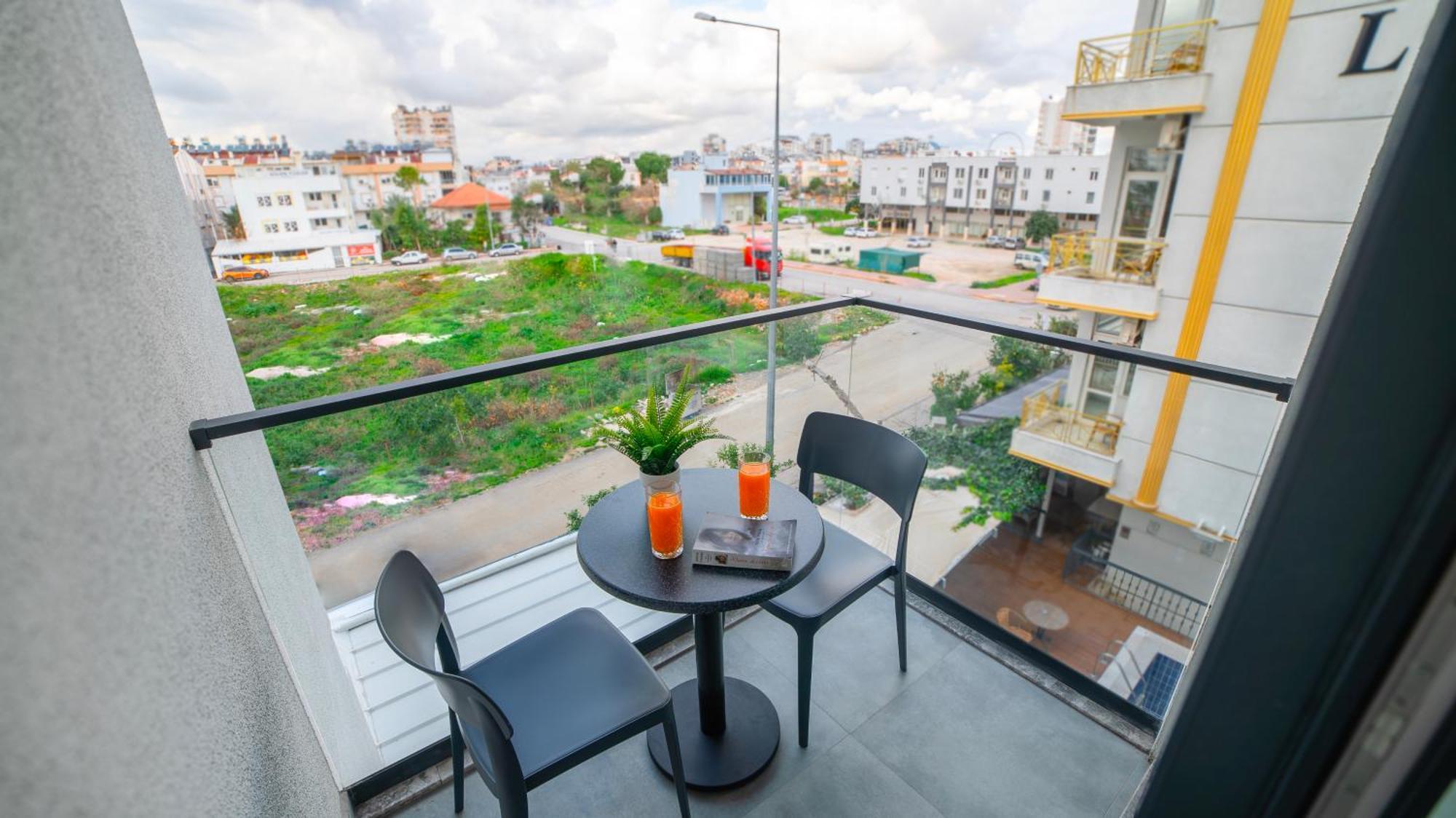 Stile Suite Marine Hotel Antalya Buitenkant foto